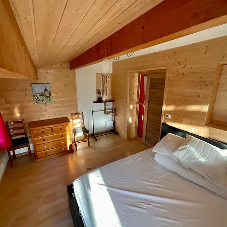 Le Refuge De L'Indien Couche La Roche-des-Arnauds Esterno foto